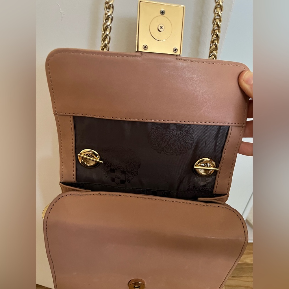 Vince Camuto bag - Picture 3 of 3
